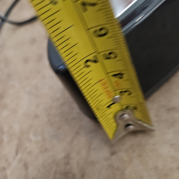 AM FM Clock Alarm Radio - Picture 7 of 7